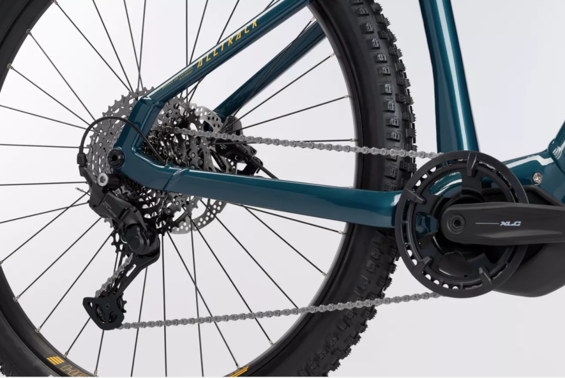 Электровелосипеды с двигателем Bosch, Yamaha, Shimano HAIBIKE AllTrack 6 27.5 i720Wh 11G Cues Papaya/Titan Артикул 45000440