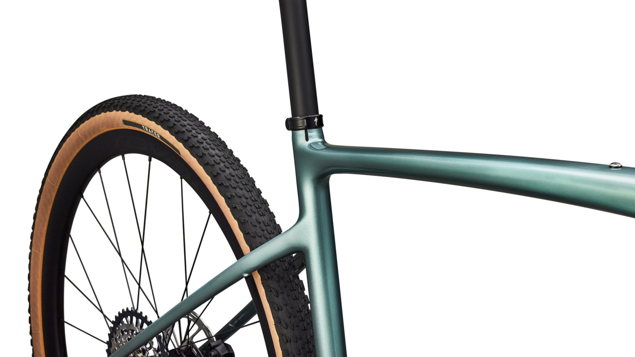 Гравийные велосипеды, комфорт плюс Specialized Diverge 4 Expert 2026 SRAM Rival XPLR Fjord Metallic/ Emerald Metallic Артикул 95426-3149, 95426-3152, 95426-3154, 95426-3161, 95426-3158, 95426-3156