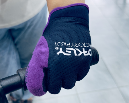 Велоперчатки Велоперчатки женские LF Oakley All Mountain Mtb Glove Fathom Артикул FOS800022-6AC-L, FOS800022-6AC-M, FOS800022-6AC-S