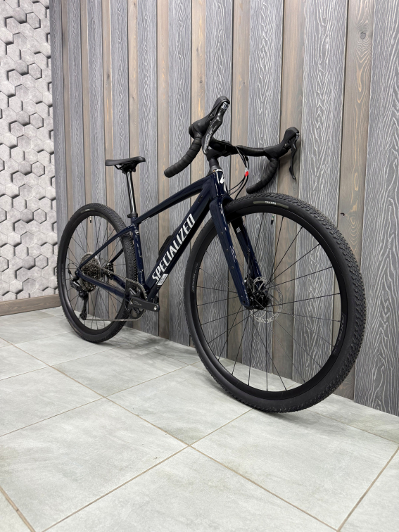 Гравийные велосипеды, комфорт плюс Specialized Diverge 4 Sport Alloy 2026 Gloss Dark Navy / Dolomite Metallic Артикул 95426-6349, 95426-6352, 95426-6354, 95426-6356, 95426-6358, 95426-6361