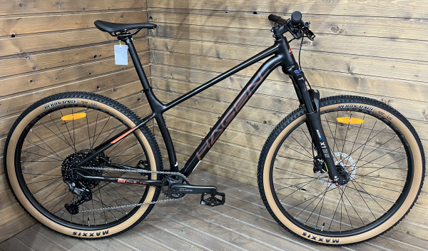 Hagen Five 5.10 29 2025 Metal Core