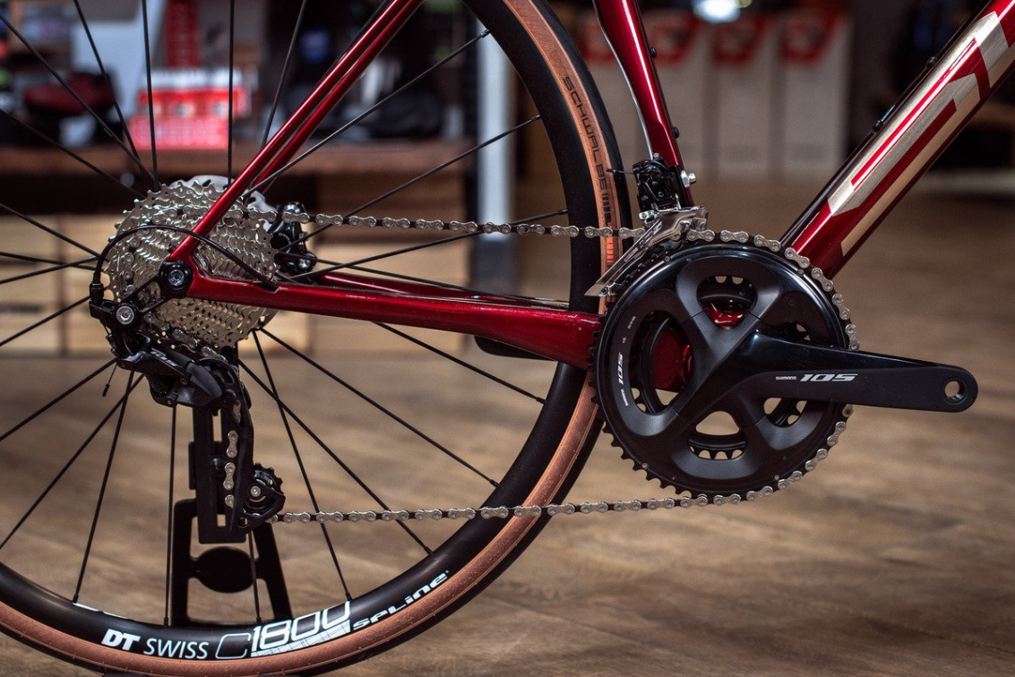 Туристические велосипеды Superior X-Road Team Elite 700C 2024 Gloss Dark Red Артикул 801.2022.28005, 801.2022.28004