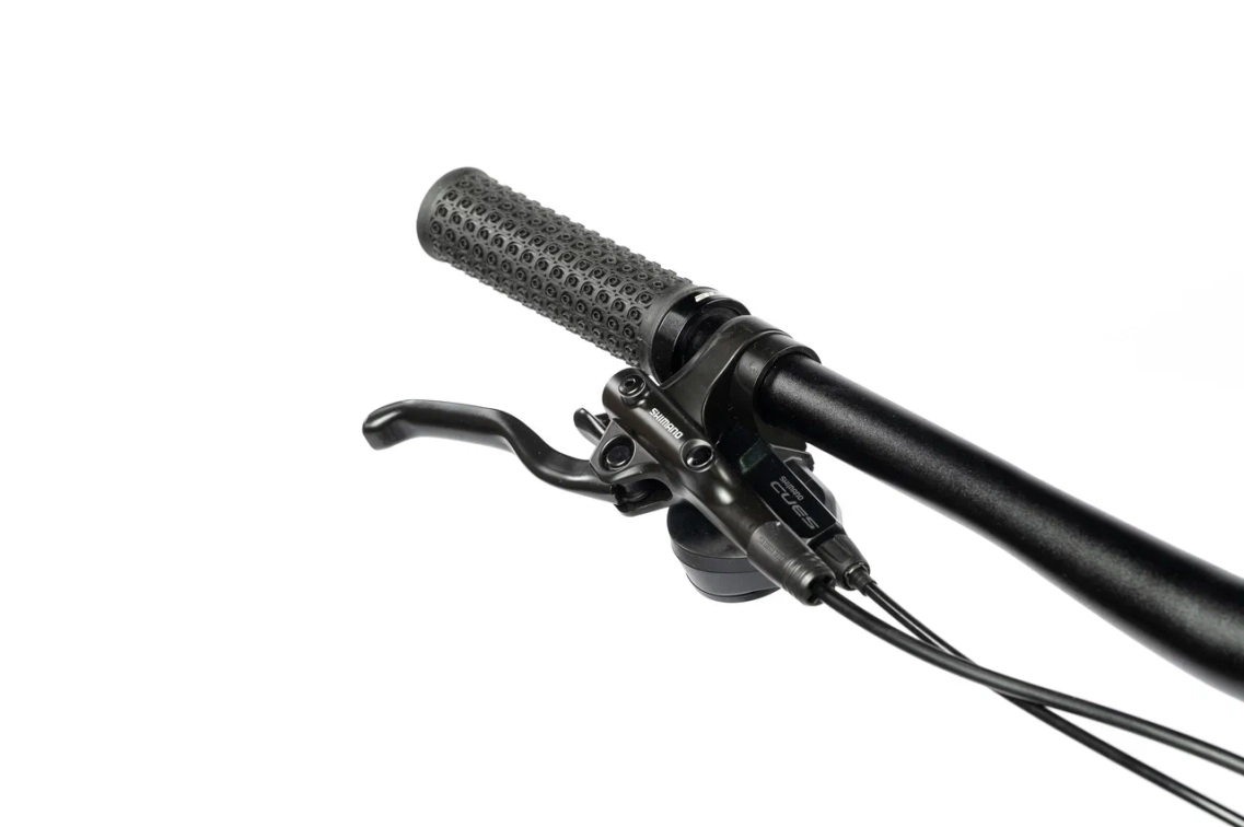 Купить Superior XC 879 2025 Matte Lime Metallic/Chrome Silver  Артикул 801.2025.29474, 801.2025.29470