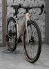Гравийные велосипеды, комфорт плюс Specialized Diverge 4 Comp Carbon 2026 SRAM Apex AXS Dolomite Metallic/ Orange Zest Артикул 95426-5049, 95426-5054, 95426-5056, 95426-5061, 95426-5052, 95426-5058