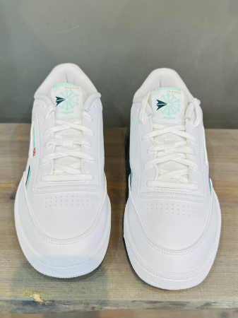 Кроссовки Кеды Reebok Club C 85 Vegan ftwr white/hint mint/midnight pine Артикул GX75627, GX756213, GX75627.5, GX756215, GX75629, GX756211, GX756210, GX75628, GX75628.5, GX75625.5, GX75626, GX756212, GX75626.5, GX756210.5