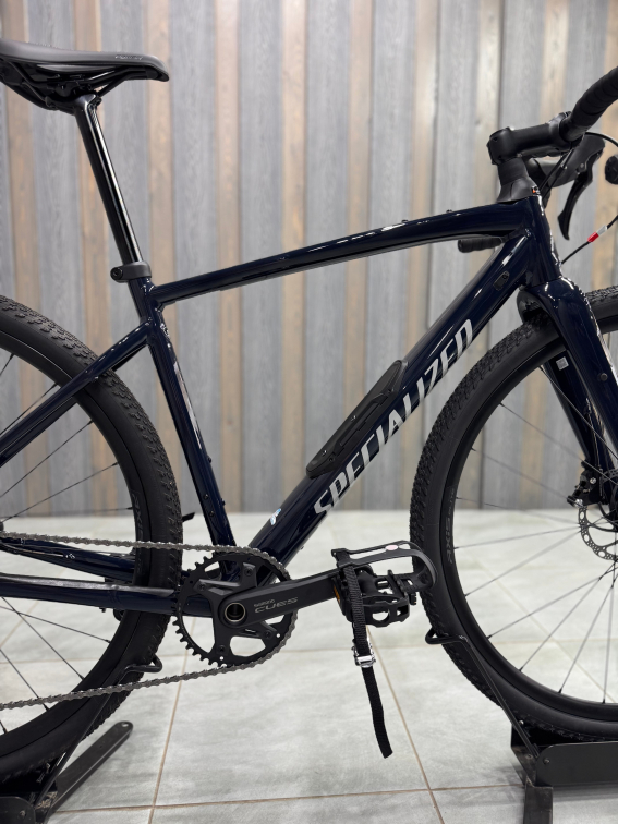 Гравийные велосипеды, комфорт плюс Specialized Diverge 4 Sport Alloy 2026 Gloss Dark Navy / Dolomite Metallic Артикул 95426-6349, 95426-6352, 95426-6354, 95426-6356, 95426-6358, 95426-6361