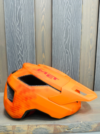Шлемы Велошлем подростковый Met Shelter Orange/Red Артикул 3HM163CE00UNOR1
