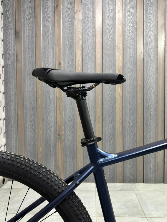 Купить Silverback SE:SERIES 9 29 2026 Matt Deep Passion Blue/Gloss Blue Артикул 4816026331365, 4816026331372