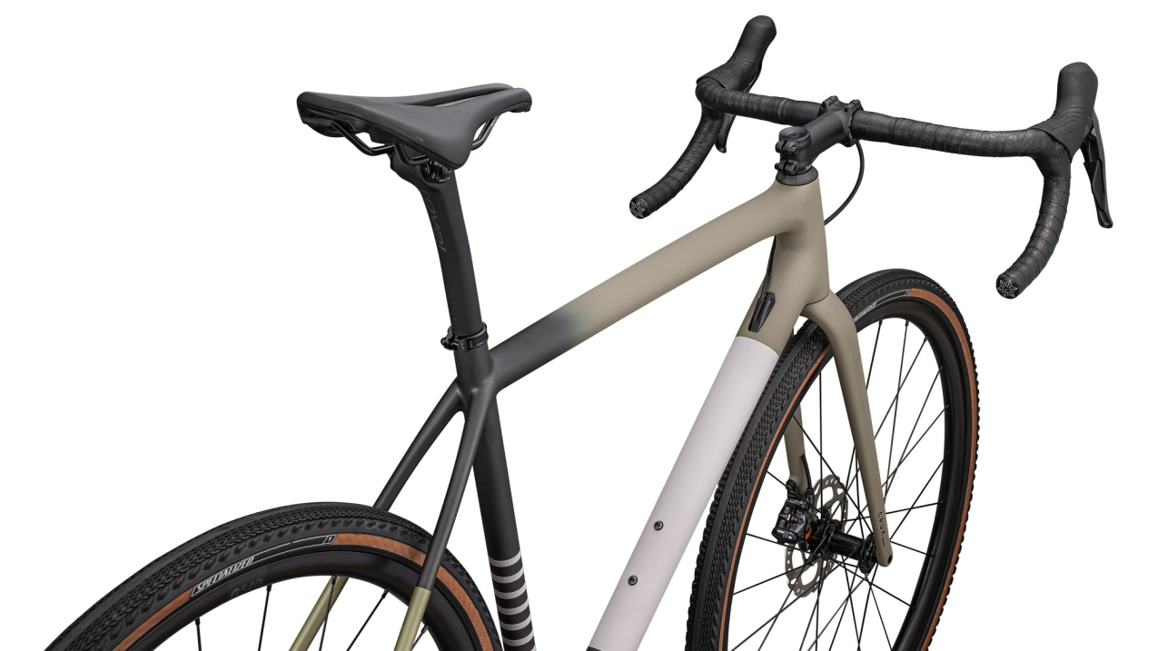 Циклокроссовые, внедорожные велосипеды Specialized Crux Comp - Shimano GRX 2024 Satin Taupe/Smoke/Midnight Shadow/Metallic Spruce/Clay Артикул 91424-5156, 91424-5149, 91424-5161, 91424-5154, 91424-5152, 91424-5158