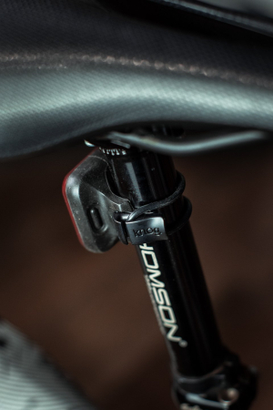 Фары и фонари Фонарь задний Knog Blinder Skull Артикул 12286