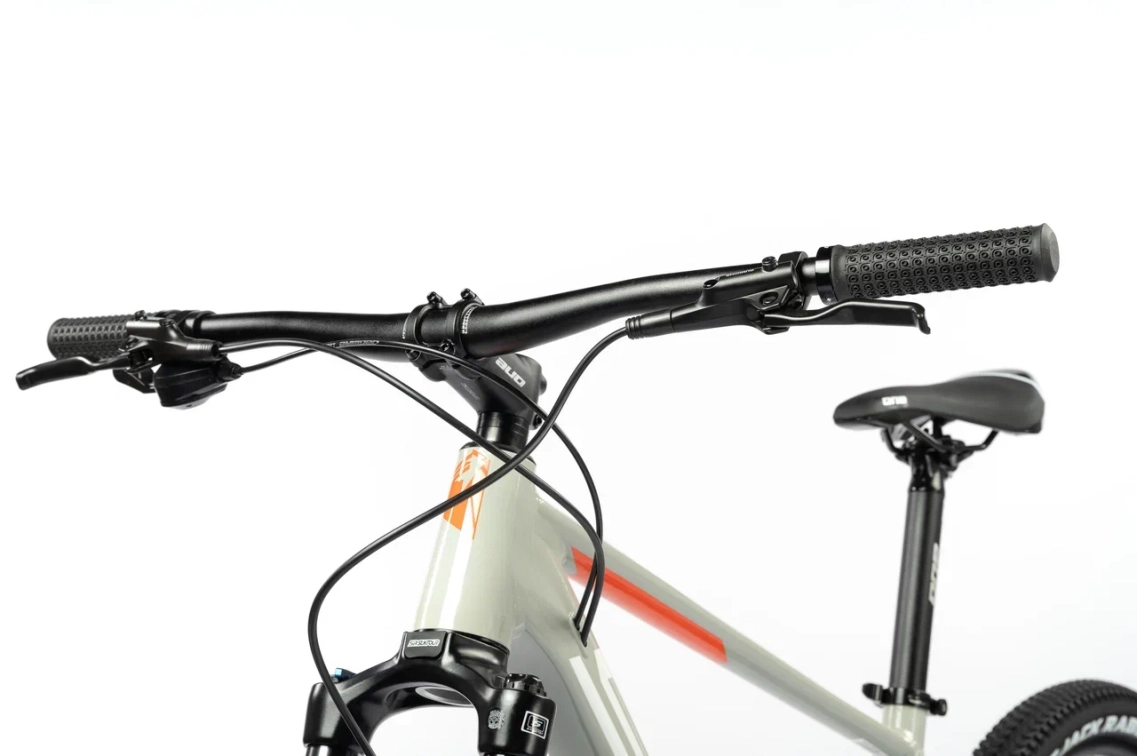 Купить Superior XC 879 2025 Gloss Grey/Orange Артикул 801.2025.29472