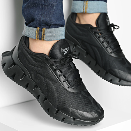 Кроссовки Кроссовки Reebok Zig Dynamica 3 core black/cold grey 6/core black Артикул GY147911, GY147910
