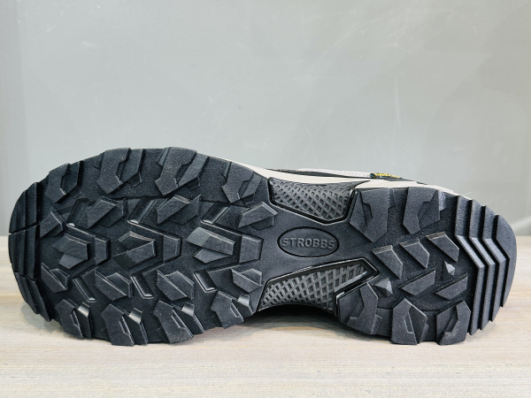 Кроссовки Кроссовки Strobbs B3607-10 серый Артикул B3607-10-41, B3607-10-43, B3607-10-40, B3607-10-42